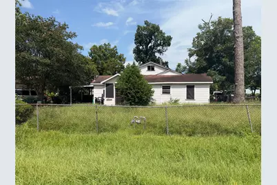 9014 Compton Street, Houston, TX 77016 - Photo 2