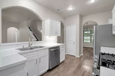 9575 E Woodmark, Conroe, TX 77304 - Photo 14