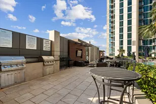 5925 Almeda Rd, Houston, TX 77004 - Photo 24