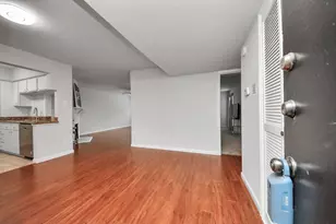 4641 Wild Indigo St, Houston, TX 77027 - Photo 8