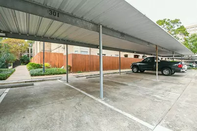 4641 Wild Indigo Street #450, Houston, TX 77027 - Photo 32