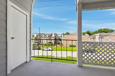 14550 Fonmeadow Drive #1200, Houston, TX 77035 - Photo 10