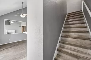 14550 Fonmeadow Dr, Houston, TX 77035 - Photo 12