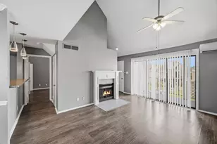 14550 Fonmeadow Dr, Houston, TX 77035 - Photo 14