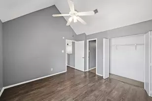 14550 Fonmeadow Dr, Houston, TX 77035 - Photo 6