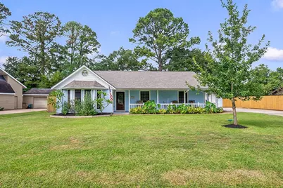 3838 Hansen Drive, Dickinson, TX 77539 - Photo 1