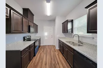 3201 J P Davis Avenue, Bay City, TX 77414 - Photo 10