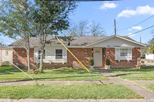 902 Ivy Ave, Deer Park, TX 77536 - Photo 4