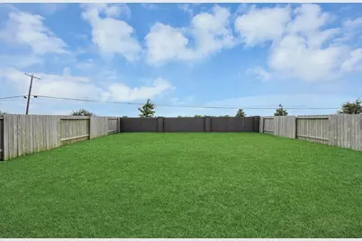 3521 Rockefeller Road, Texas City, TX 77591 - Photo 4
