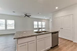 3906 Sugardale St, Baytown, TX 77521 - Photo 14