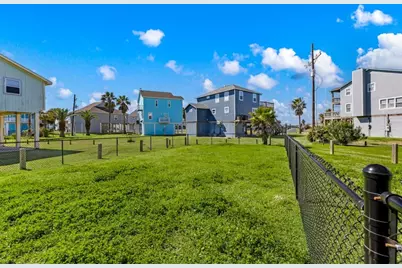 3264 Hidden Gold, Port Bolivar, TX 77650 - Photo 32