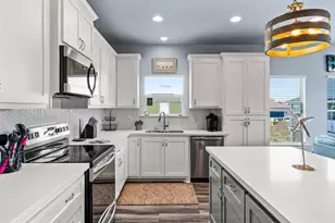 3264 Hidden Gold, Port Bolivar, TX 77650 - Photo 10