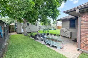1159 Carey Dr, Angleton, TX 77515 - Photo 20