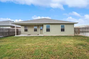 8004 Front Nine Ln, Navasota, TX 77868 - Photo 22