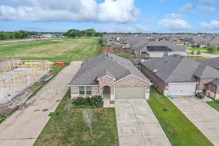 8004 Front Nine Ln, Navasota, TX 77868 - Photo 26