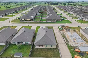 8004 Front Nine Ln, Navasota, TX 77868 - Photo 24