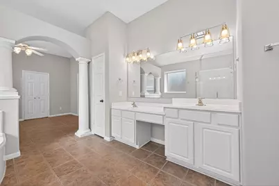 1538 Cafe Dumonde, Conroe, TX 77304 - Photo 38