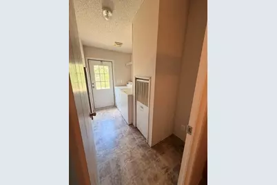 406 E Lois Lane, Somerville, TX 77879 - Photo 6