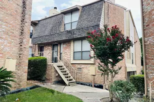 2103 Place Rebecca Ln, Houston, TX 77090 - Photo 2
