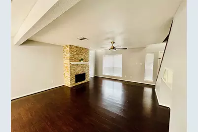 2103 Place Rebecca Lane #D1, Houston, TX 77090 - Photo 4