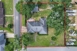2601 Holly St, Liberty, TX 77575 - Photo 22