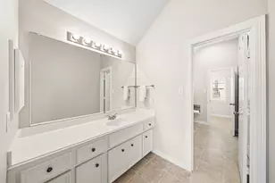 1806 Wild Violet Ct, Sugar Land, TX 77479 - Photo 34