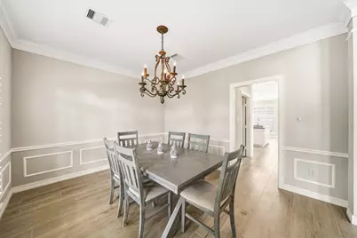 1806 Wild Violet Court, Sugar Land, TX 77479 - Photo 8