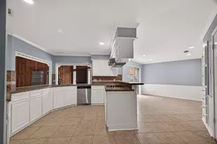15539 Torry Pines Rd, Houston, TX 77062 - Photo 12
