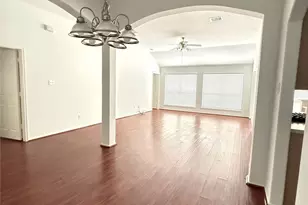 13830 Fort Nelson Dr, Houston, TX 77083 - Photo 4