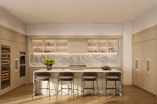 102 Asbury St, Houston, TX 77007 - Photo 2