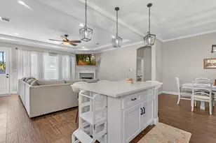 10 N Forrest Ave, La Porte, TX 77571 - Photo 12