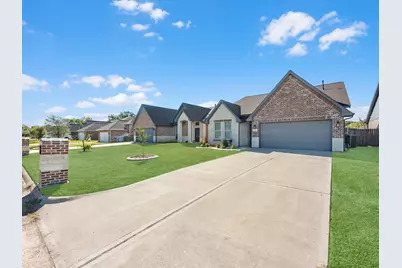 10 N Forrest Avenue, La Porte, TX 77571 - Photo 1