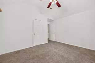 2710 Five Oaks Dr, Missouri City, TX 77459 - Photo 38