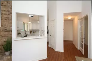 2002 Creekshire Dr, Sugar Land, TX 77478 - Photo 10