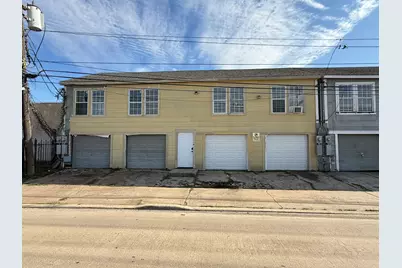 4831, 4835, & 4839 Gulf Fwy #12, Houston, TX 77023 - Photo 4