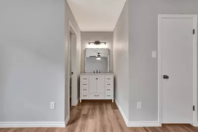 106 N Woodstock Circle Drive, The Woodlands, TX 77381 - Photo 28