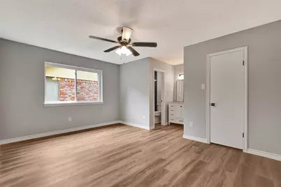 106 N Woodstock Circle Drive, The Woodlands, TX 77381 - Photo 24