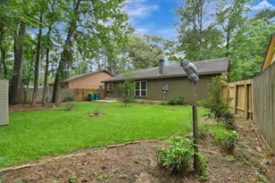 106 N Woodstock Cir Dr, The Woodlands, TX 77381 - Photo 36