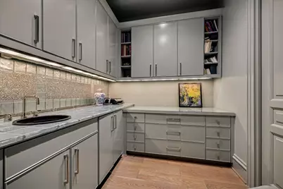 1225 Place Royale Way, Houston, TX 77056 - Photo 32