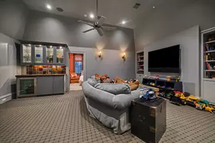 1225 Place Royale Way, Houston, TX 77056 - Photo 34