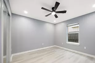 305 N Ennis St, Houston, TX 77003 - Photo 22