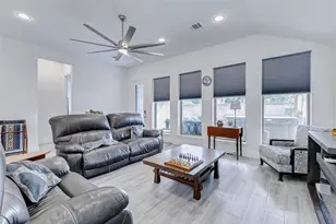 5130 Albany Shores Ln, Fulshear, TX 77441 - Photo 10