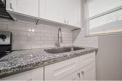 1739 W 5th Street, Freeport, TX 77541 - Photo 12