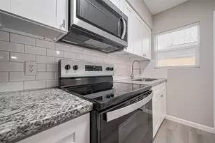 1739 W 5th St, Freeport, TX 77541 - Photo 14