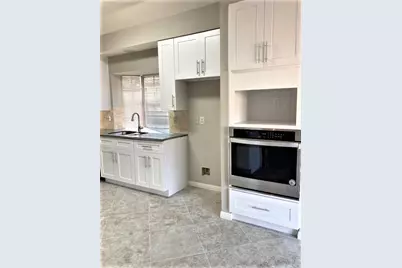 3231 Creek Manor Drive, Houston, TX 77339 - Photo 8