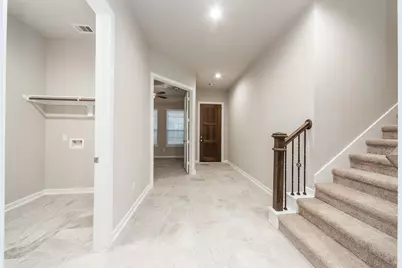 8706 Fox Trail Drive, Missouri City, TX 77459 - Photo 4