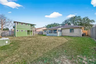 10006 Towne Tower Ln, Sugar Land, TX 77498 - Photo 38