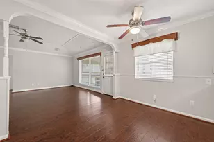 10006 Towne Tower Ln, Sugar Land, TX 77498 - Photo 14