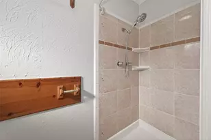 10006 Towne Tower Ln, Sugar Land, TX 77498 - Photo 32