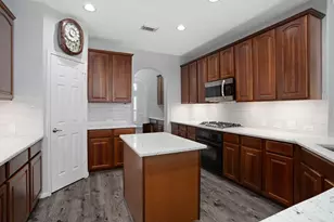 6703 Forsythe Ln, Sugar Land, TX 77479 - Photo 12